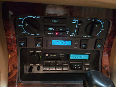 Jaguar Sovereign 3.2 essence 199CV