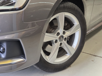 Audi A4 35 TDI 163CV AVANT S-TRONIC