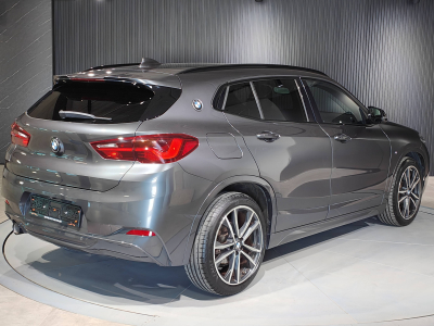 BMW X2 SDRIVE18i PACK M GPS CAMERA CARPLAY SIEGES CHAUFFANTS