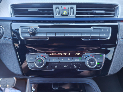 BMW X2 SDRIVE18i PACK M GPS CAMERA CARPLAY SIEGES CHAUFFANTS