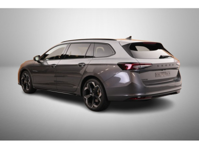 Skoda Superb 2.0 TSi DSG 204 Sportline
