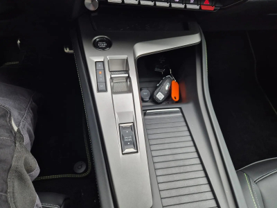 Peugeot 308 1.2 Hybrid e-DSC6 145 GT Exclusive
