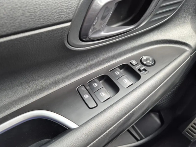 Hyundai Bayon 1.0T-GDI 90 AT Trend