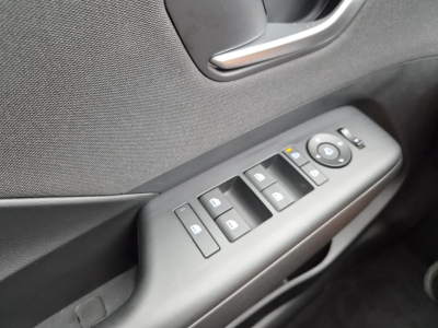 Hyundai Kona 1.0T-GDI 150 AT Trend