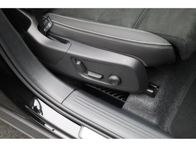 Volvo XC40 2.0 B4 MHD 197 Black Edition