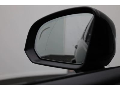 Volvo XC40 2.0 B4 MHD 197 Black Edition