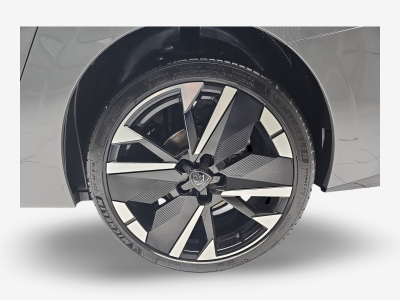 Peugeot 308 1.2 Hybrid e-DSC6 145 GT