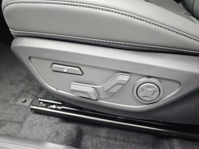 Kia Seltos 1.6 T-GDI 180 DCT AWD X-LINE