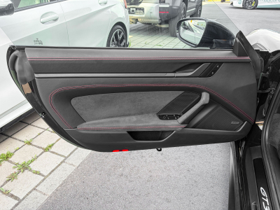 Porsche 992 911/992 GT3 CLUBSPORT AKRAPOVIC  /Vollschalensitze