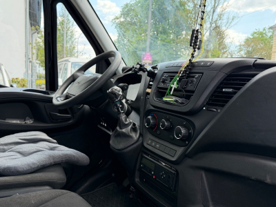 Iveco Daily 50 C 3.0liter /170 PS / 5.2 M Ladefläche/