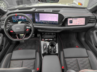 Audi RS5 Audi RS5 Avant Performance Facelift – Carbone_Céramique – RS Sport Plus Ventilés/Massants – B&O 3D – 21