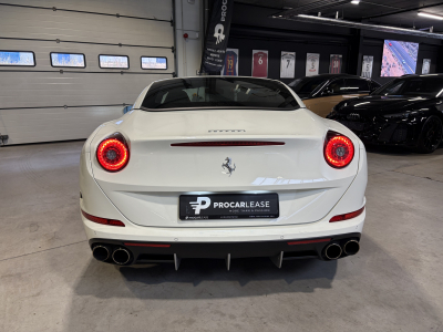 Ferrari California California T / 3.9 V8 / 4-Sitzer /