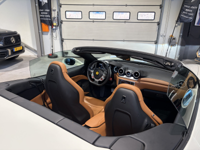 Ferrari California California T / 3.9 V8 / 4-Sitzer /