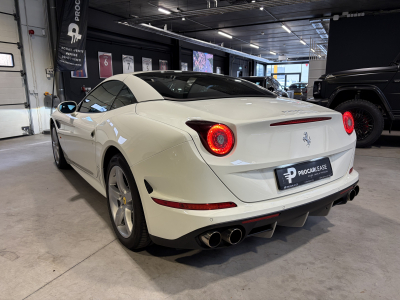 Ferrari California California T / 3.9 V8 / 4-Sitzer /
