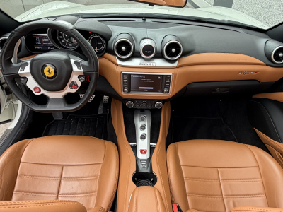 Ferrari California California T / 3.9 V8 / 4-Sitzer /