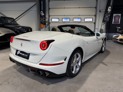 Ferrari California California T / 3.9 V8 / 4-Sitzer /