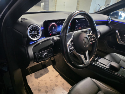 Mercedes-Benz A 250 e Plug in PROGRESSIVE LINE PANO CUIR NAVI 1 HAND
