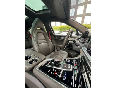 Porsche Panamera 4 E-Hybrid Platinum Edition
