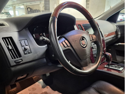 Cadillac STS 4.6 V8 HEAD UP BOSE CUIR NAVI EUROPA COC