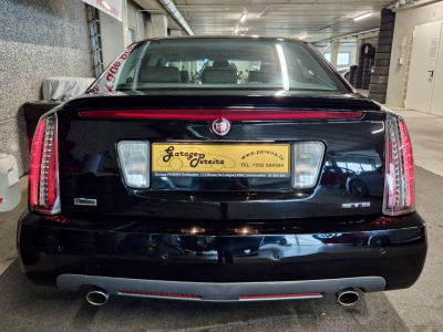 Cadillac STS 4.6 V8 HEAD UP BOSE CUIR NAVI EUROPA COC