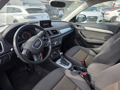 Audi Q3 2.0 TDI 150 QUATTRO S-TRONIC S-LINE BI-XENON NAVI 1 HAND