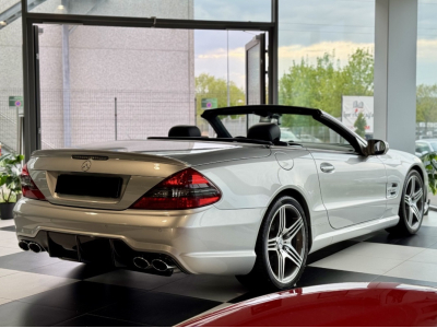 Mercedes-Benz SL 63 AMG ROADSTER V8 CARBON AIRSCARF CUIR NAVI