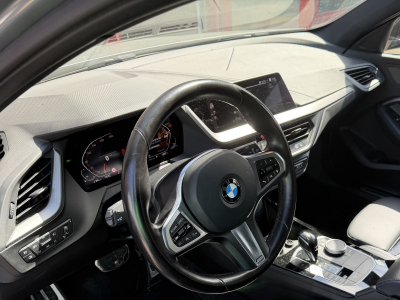 BMW 118 i M SPORT PAKET LED CUIR NAVI