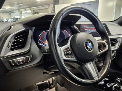 BMW 118 i M SPORT PAKET LED CUIR NAVI
