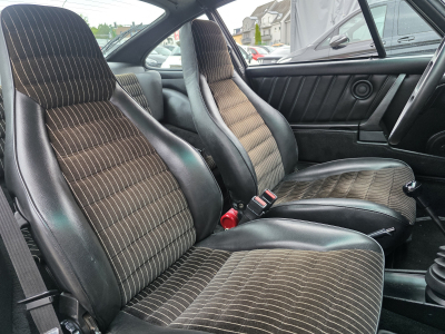 Porsche 911 Porsche 911 231CV Europa Schekheft und Historie plus carnet