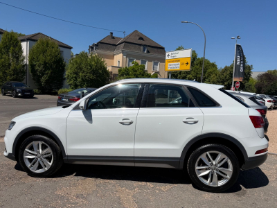 Audi Q3 EXCLUSIVE 2.0 TDI 150 PS/1.Hand/Leder/Xenon/