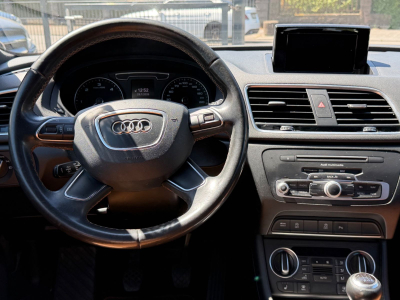 Audi Q3 EXCLUSIVE 2.0 TDI 150 PS/1.Hand/Leder/Xenon/