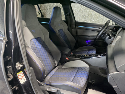 Volkswagen Golf R 2.0 TSI 320 4MOTION HARMAN KARDON IQ-LIGHT NAVI