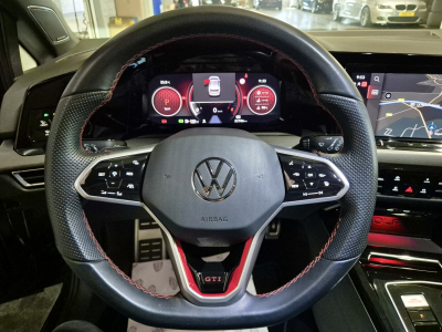 Volkswagen Golf GTI 2.0 TSI 300 CLUBSPORT BLACK STYLE HEAD UP HARMAN KARDON PANO CUIR NAVI