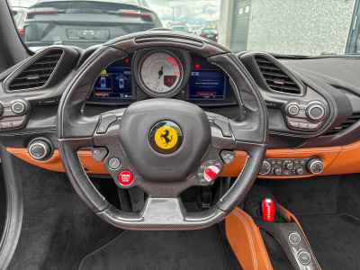 Ferrari 488 GTS POWER WARRANTY/F1/CARBON/LIFT/CARBON/20/LIFT/MALUS
