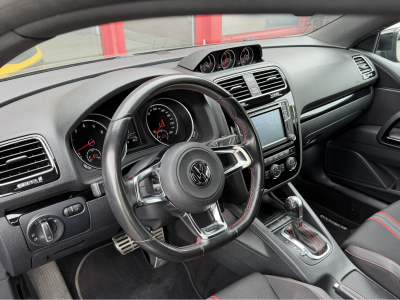 Volkswagen Scirocco GTS 220CV DSG NAVI