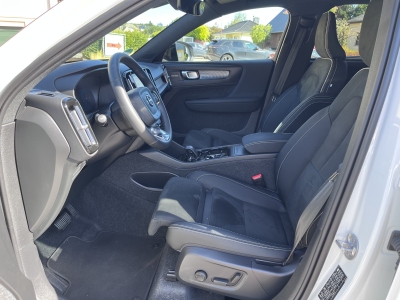 Volvo XC40 B3 Plus Dark DCT