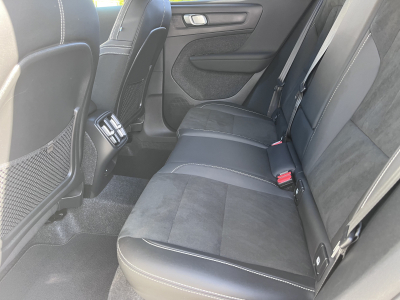 Volvo XC40 B3 Plus Dark DCT