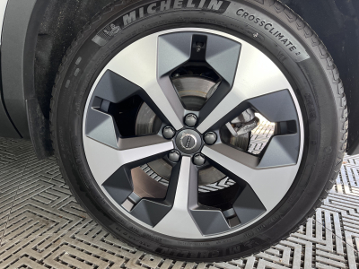 Volvo XC40 B3 Plus Dark DCT