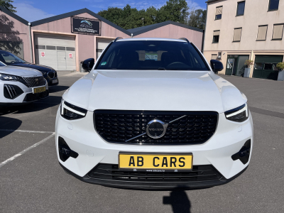 Volvo XC40 B3 Plus Dark DCT