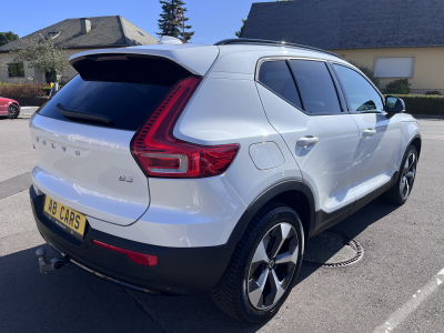 Volvo XC40 B3 Plus Dark DCT