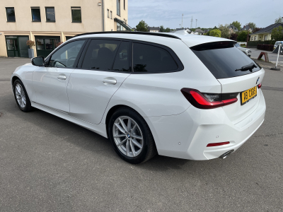 BMW 318 318d A G21 Touring - ACC - Keyless - Head up Display