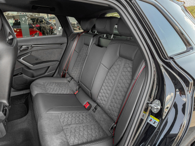 Audi RS3 2.5 TFSI SPORTBACK QUATTRO/ GARANTIE 5/Pano/19/360°/SONOS/SCHALE S
