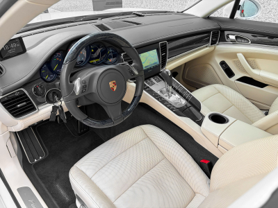 Porsche Panamera Panamera E-Hybrid S /20/Bi-Xenon/PANO/360°/Leder