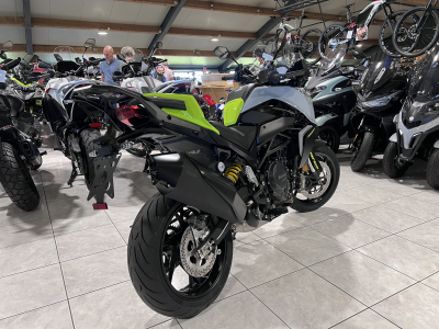 Benelli TRK 902 STRADALE