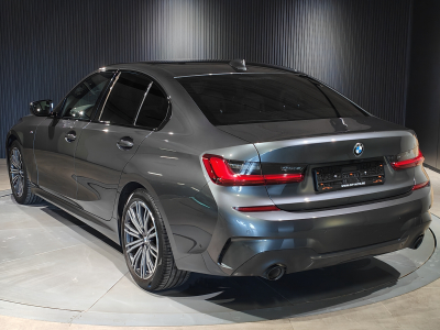 BMW 318 318iA PACK M CARPLAY GPS CAMERA ECLAIRAGE AMBIANCE