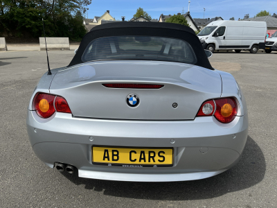 BMW Z4 2.2i Roadster Automatik Cuir Xenon PDC
