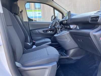 Peugeot Partner 1.5 BlueHdi 100cv Clim - PDC AR - Car Play -  !!! NEUF !!!