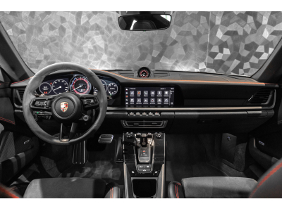 Porsche 992 .1 Carrera 4 GTS - ARTIC GREY