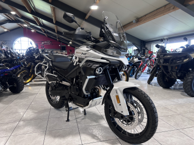 CF Moto 800 MT EXPLORER ES