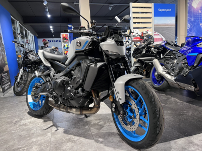 Yamaha MT-09 